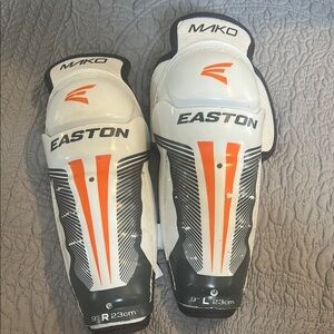 Easton Mako Shin Guards 9”